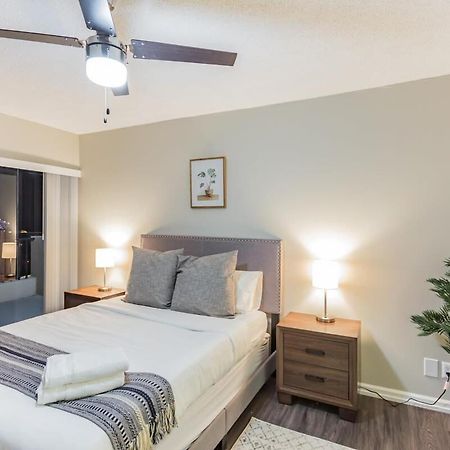 Cozy Memphis Apartment In Downtown High-Rise Eksteriør bilde