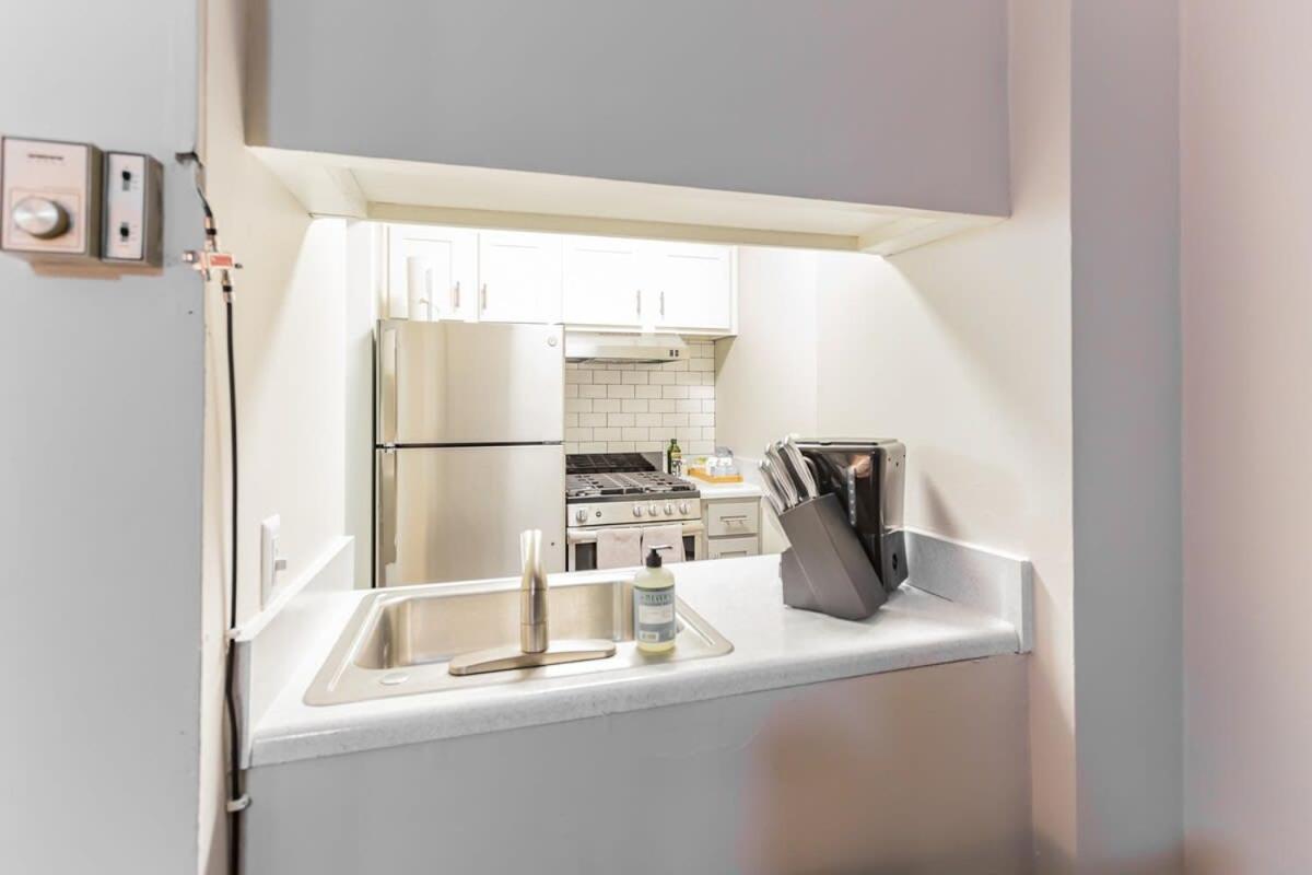 Cozy Memphis Apartment In Downtown High-Rise Eksteriør bilde