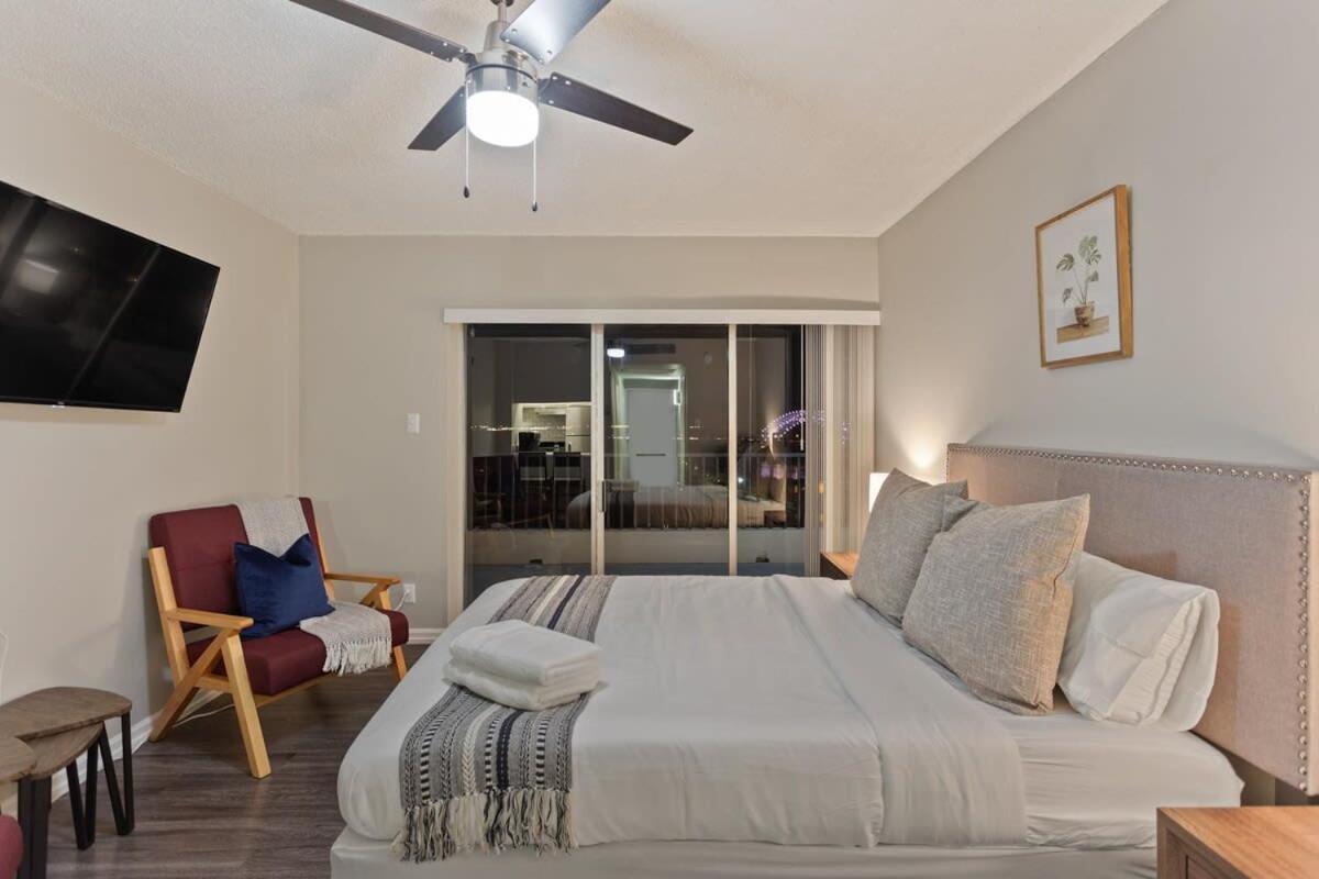 Cozy Memphis Apartment In Downtown High-Rise Eksteriør bilde